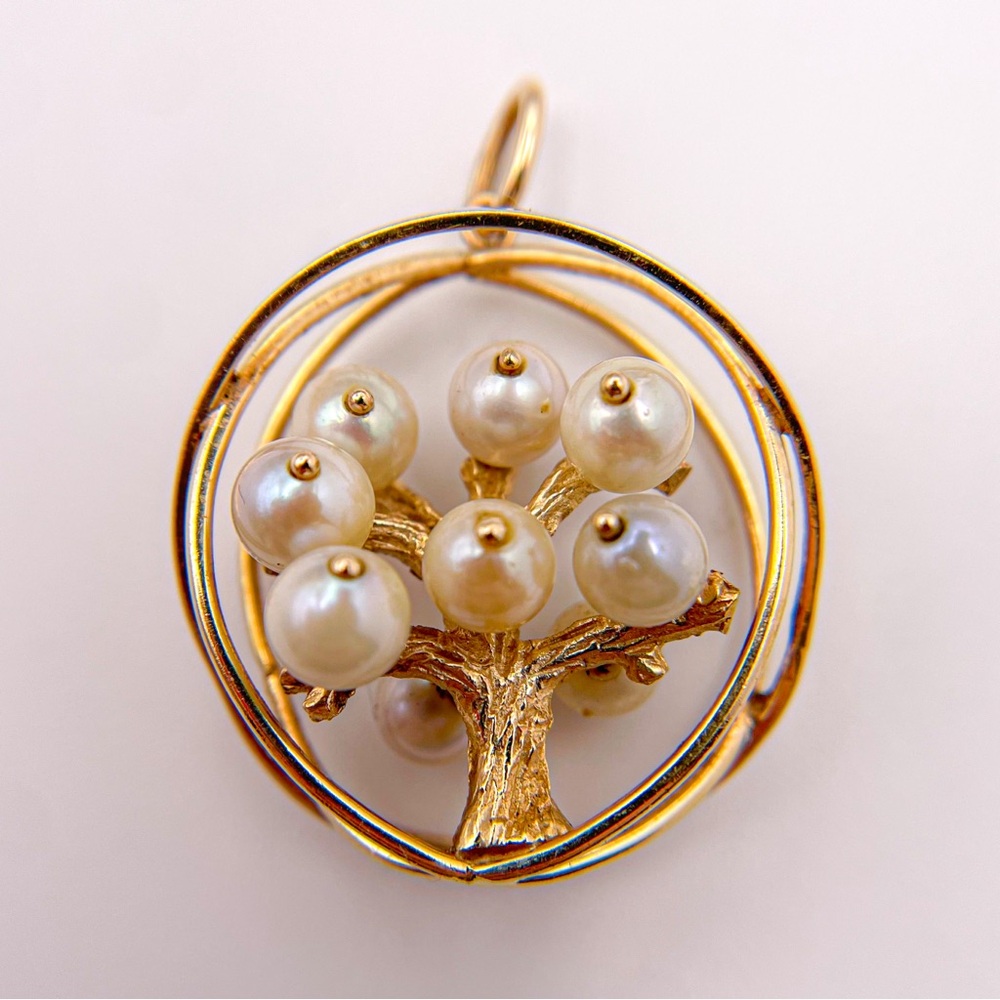 14K Yellow Gold 3D Tree of Life Akoya Pearl Circular Pendant Midcentury Vintage